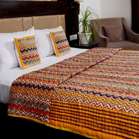 Zigzag Heritage Jaipuri Quilt